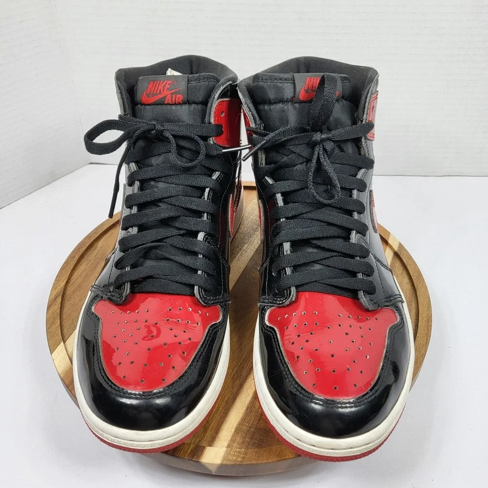 Jordan 1 High OG Patent Bred Mens Size 10 Black Red Good 555088-063 Sneakers